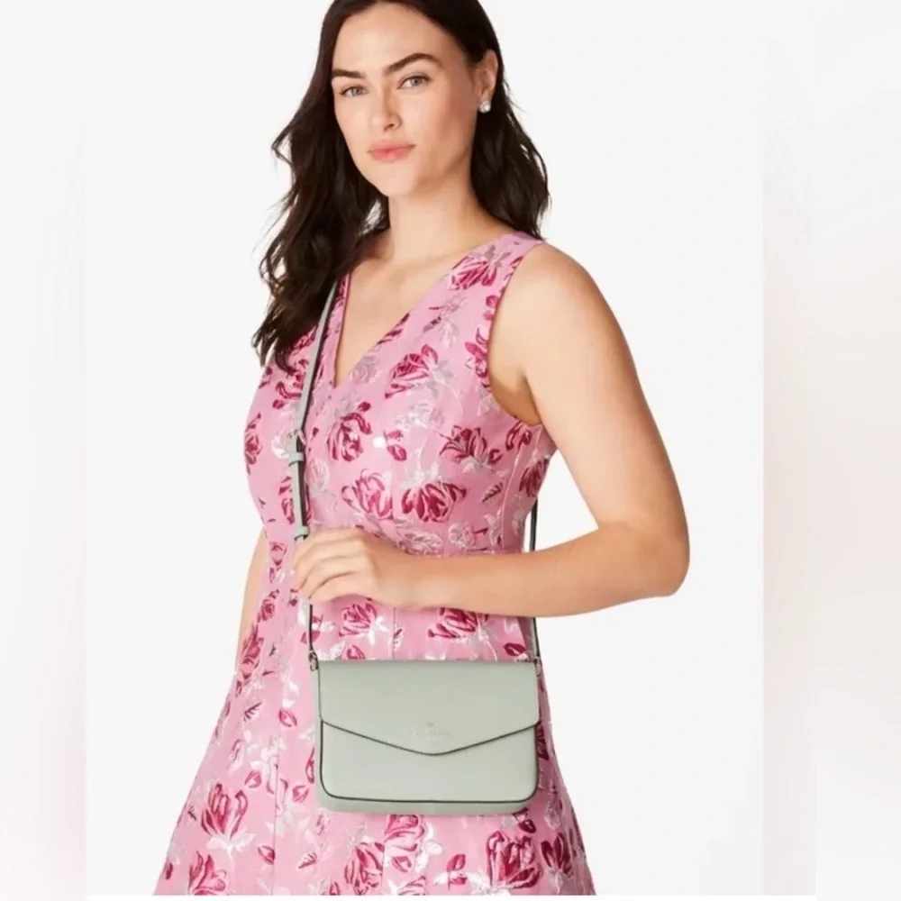 Kate Spade Sadie Envelope Saffiano Leather Light Olive Crossbody purse NWT - Picture 3 of 16